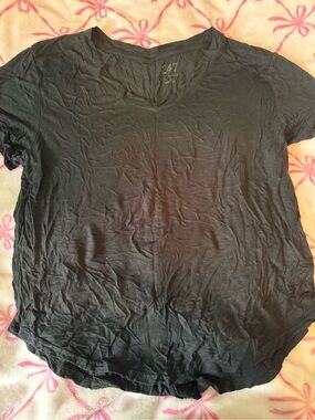 Maurices Black V-Neck Short Sleeve Tee Top